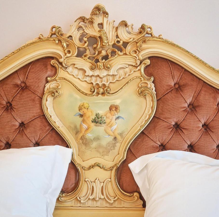 Amor Tirol Busteni (Adults Only) المظهر الخارجي الصورة