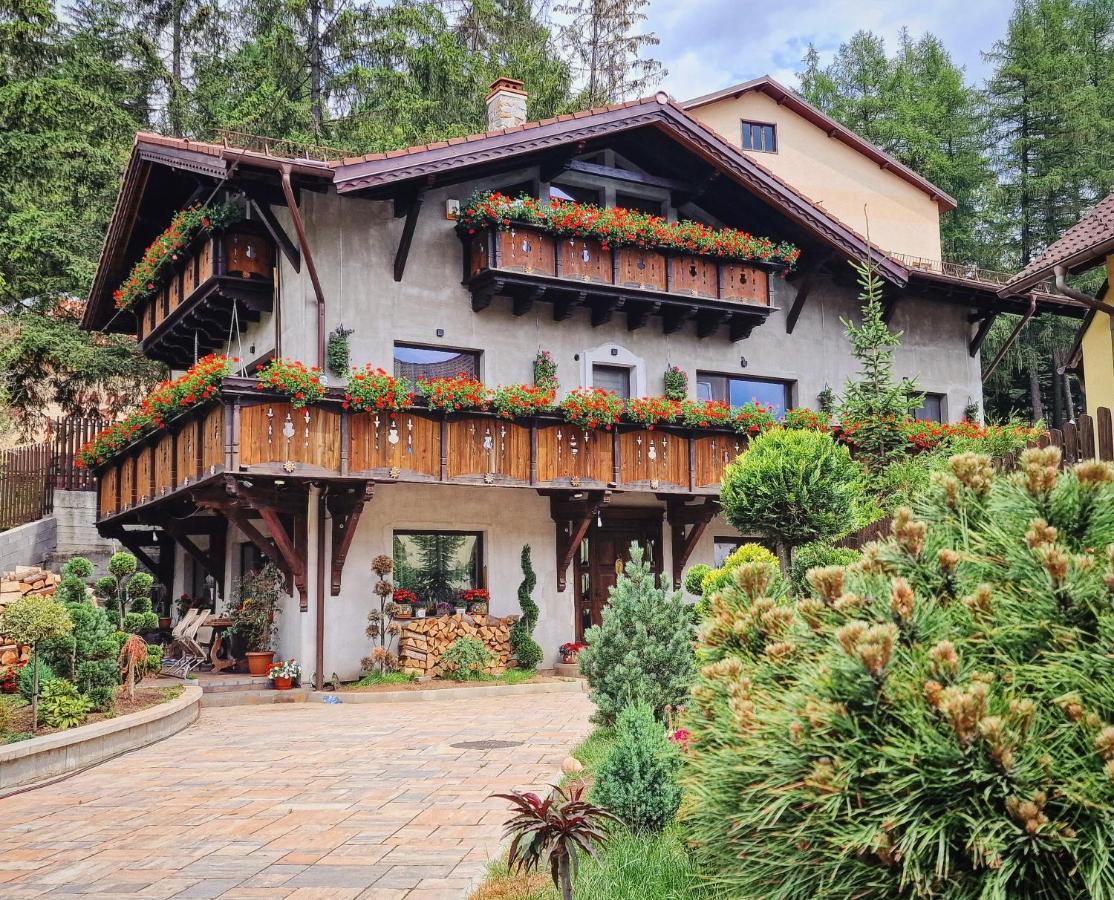 Amor Tirol Busteni (Adults Only) المظهر الخارجي الصورة